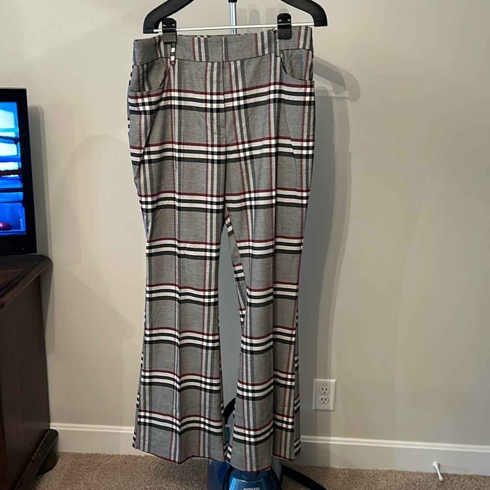 NWT-Gabrielle Union Pants